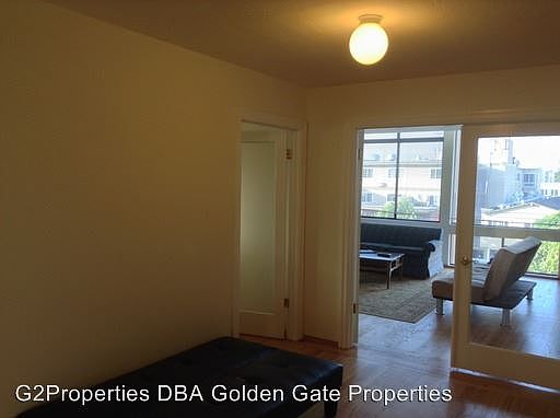 3rd image of 1447 Lombard St