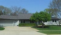 1st image of 220 N Highland Dr