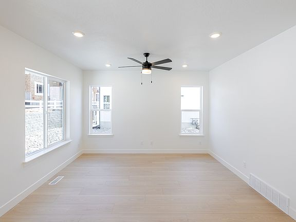 2nd image of 4793 S Olive Ave #415