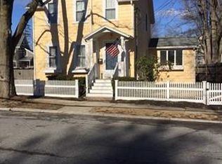 68 Washington St, Reading, MA 01867