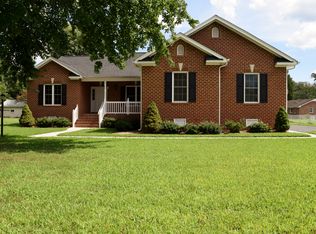 9042 Russet Ln, Mechanicsville, VA 23116