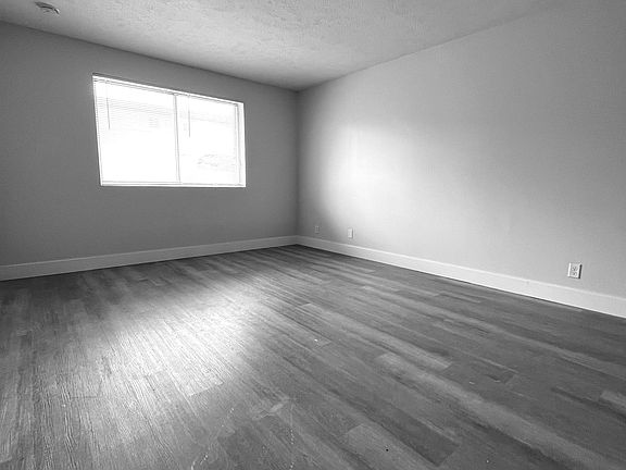 3rd image of 2325 S St #2