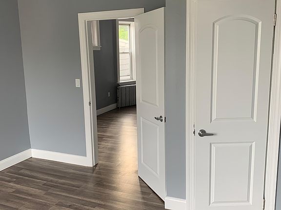 5th image of 30 Corbin Ave APT 6