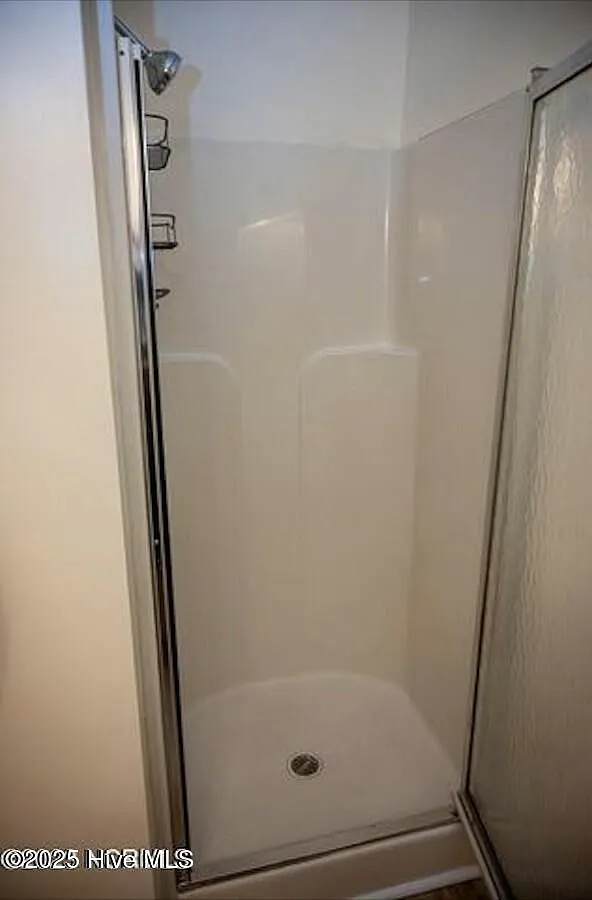 1 bed, 1.0 bath, $1,600 — Photo 3