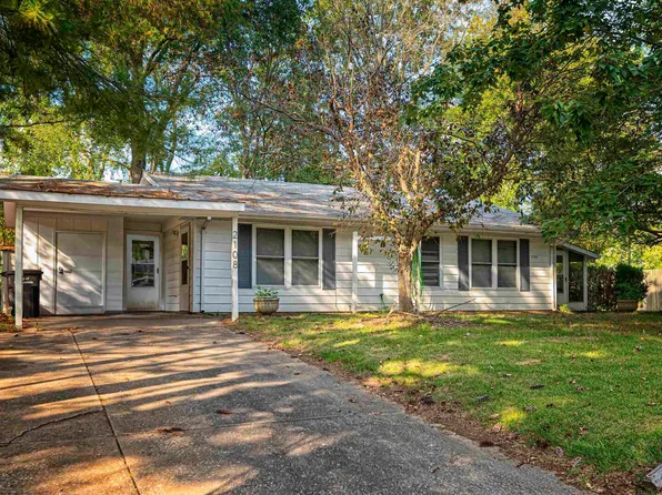 2108 W Sunset Dr #1, Carbondale, IL 62901