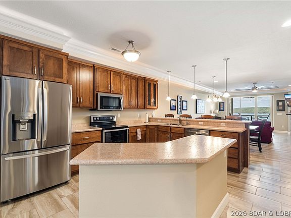 2nd image of 100 Trinity Pointe Dr Unit 2-J