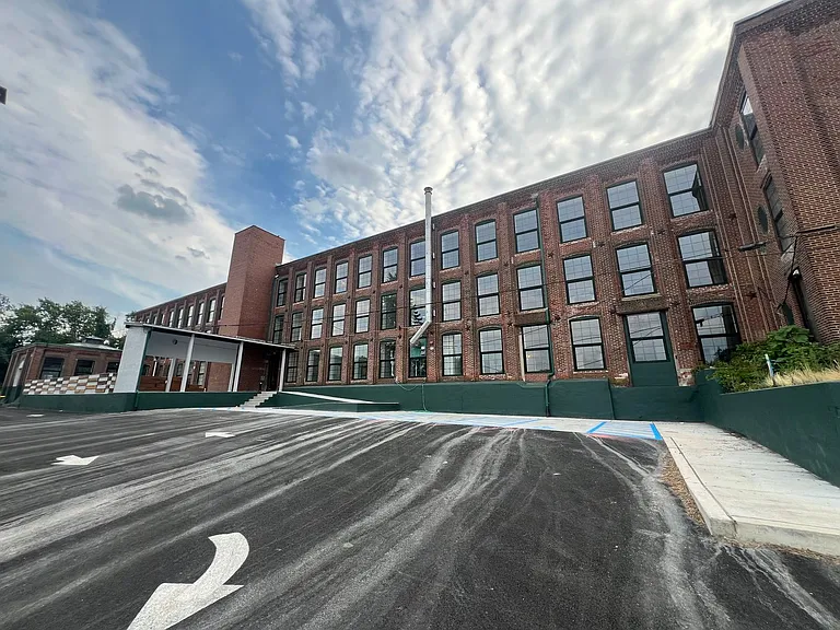 Kent Mills — Photo 4