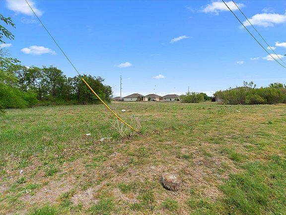 2nd image of 101 Mager Ln