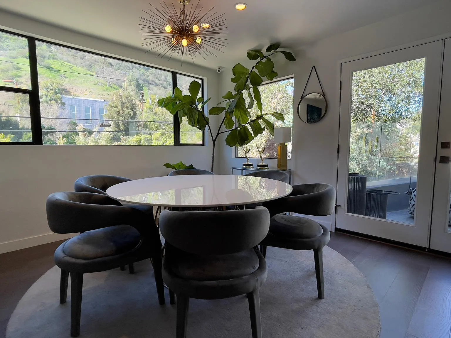 1854 Franklin Canyon Dr — Photo 2