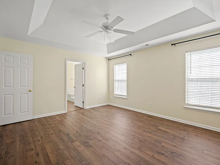 9718 Mitchell Glen Dr — Photo 26