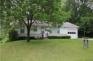 1st image of 9306 Vaughn Ave