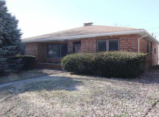 514 S Central Ave, Roxana, IL 62084