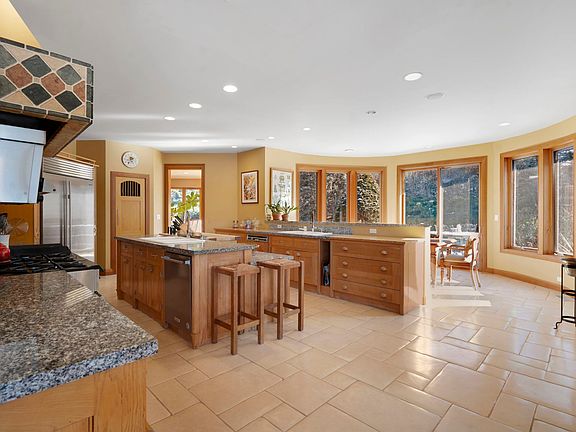 5th image of 25 Ring Neck Rd