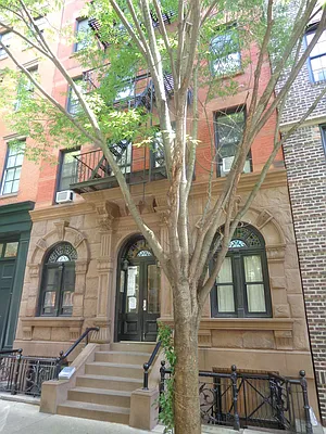 Rented by Blana LLC | media 9