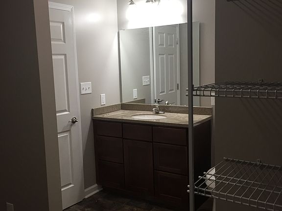 2nd image of 1901 Loblolly St