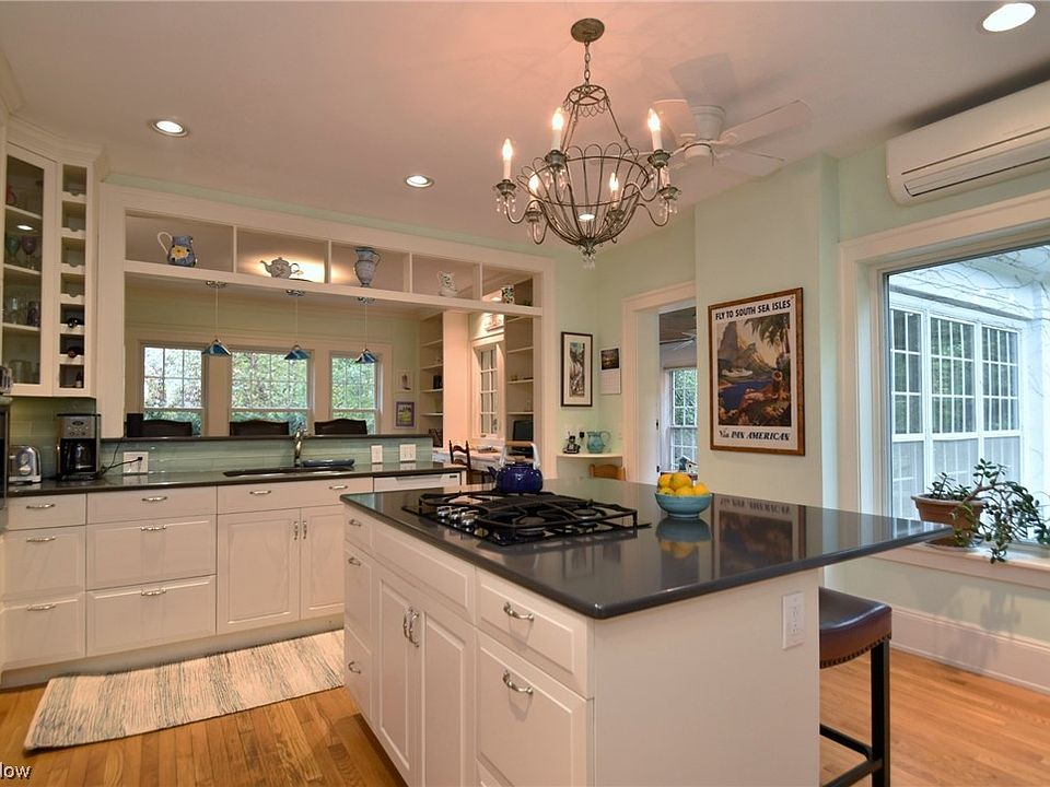 2866 Sedgewick Rd, Shaker Heights, OH 44120 Zillow