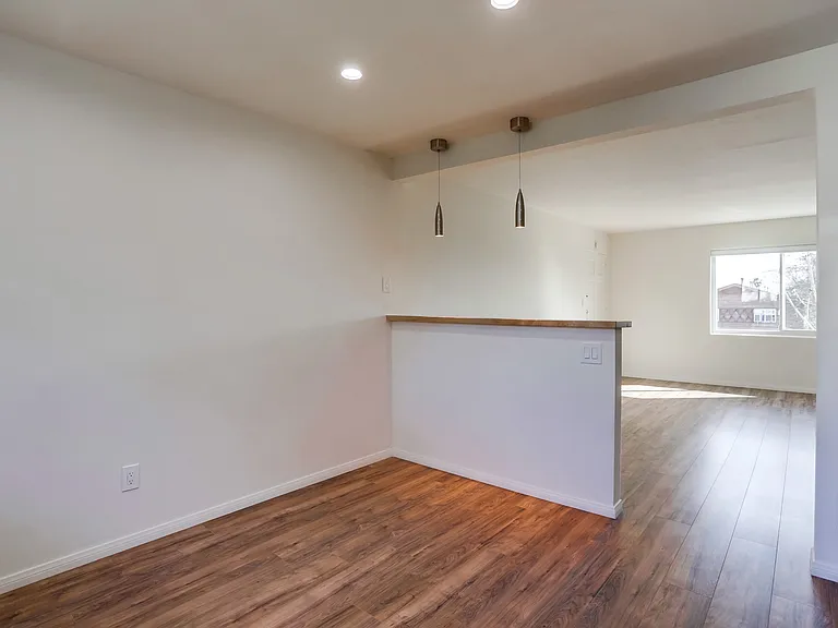 1074 Turquoise St — Photo 7