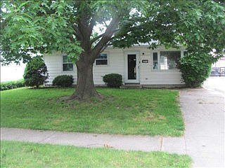 1st image of 2737 Medford St