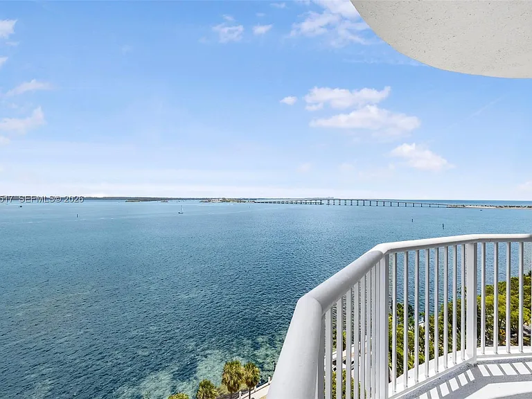 1420 Brickell Bay Dr #1401A — Photo 40