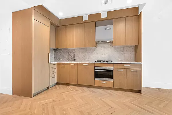 Rented by R New York | media 48