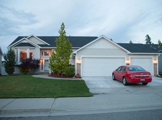 8907 E Vista Park Dr, Spokane, WA 99217