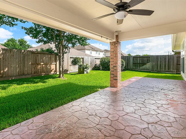 30411 Deleon Fields Dr — Photo 23