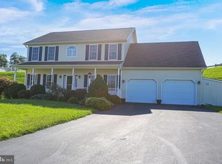 13 Asbury Ln, Shrewsbury, PA 17361