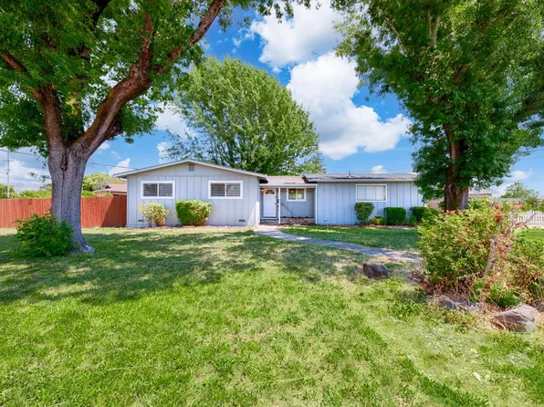 401 Arlen Drive, Rohnert Park, CA 94928