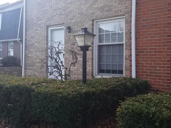 2335 Hardesty Ct, Columbus, OH 43204