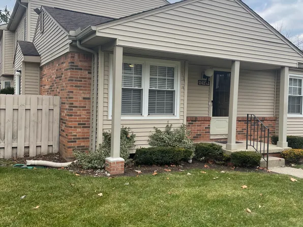 24272 Bashian Dr, Novi, MI 48375