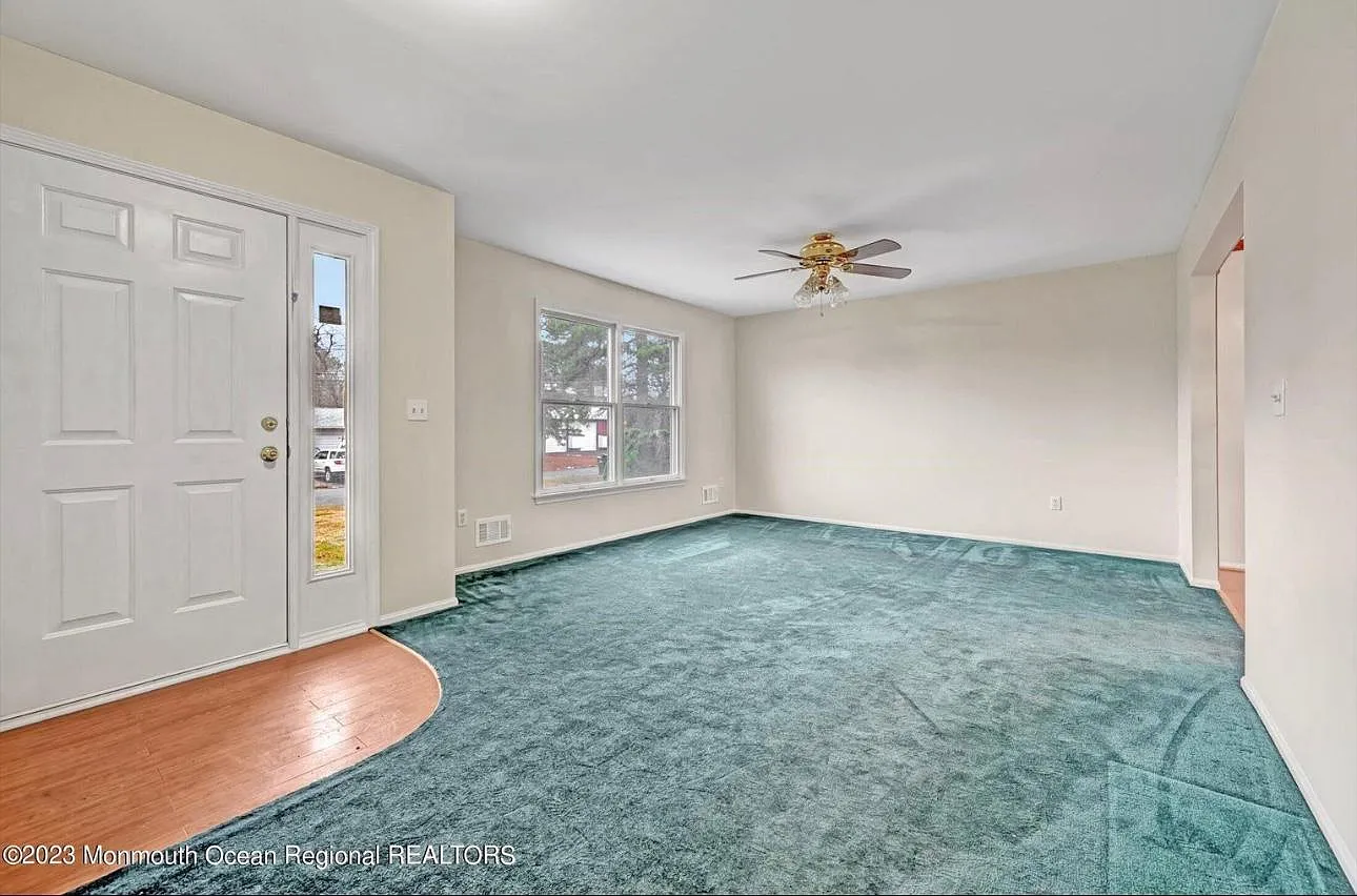 1817 3rd Ave photo 1