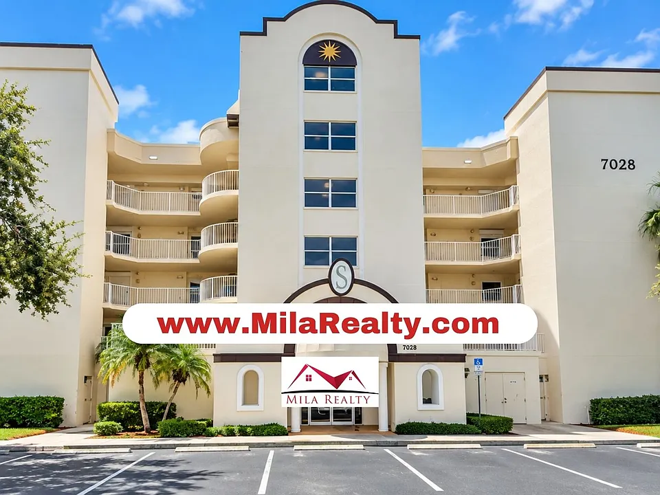 7028 Sevilla Ct #402