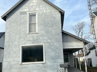 118 W 2nd St, Portland, IN 47371