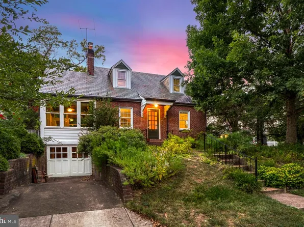 820 Davis Ave, Takoma Park, MD 20912