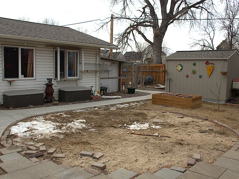6025 Venus Ave — Photo 45