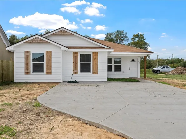 109 Garfield St, Mc Gregor, TX 76657