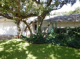10010 Woodland Village Dr, Austin, TX 78750