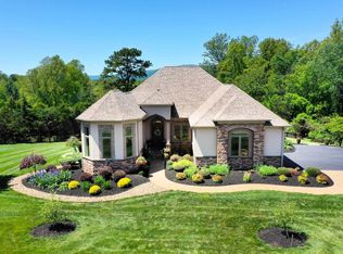 725 Lenox Hill Rd, Charlottesville, VA 22903