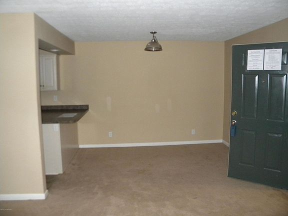 3rd image of 4200 Wisteria Landing Cir Unit 201