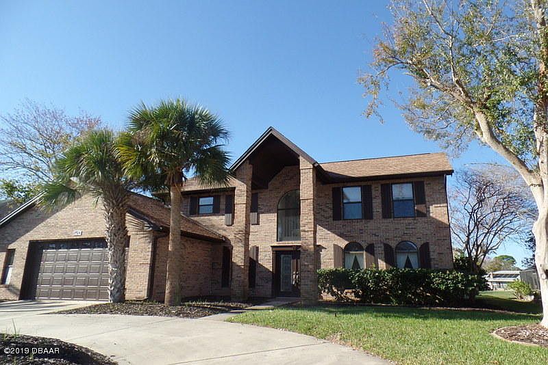 1st image of 729 Hunt Club Trl