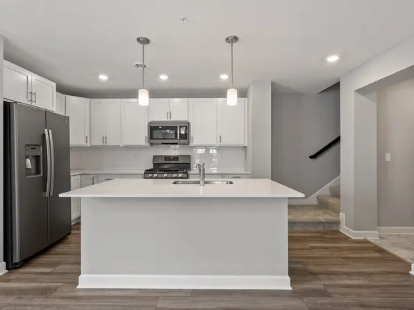 11032 Zest St NE, Minneapolis, MN 55449