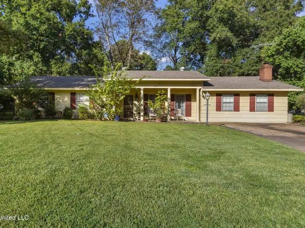 220 Beechcrest Dr, Jackson, MS 39211