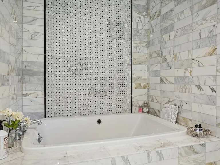 18 Park Cir — Photo 14