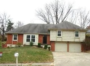 1011 Jackson Dr, Liberty, MO 64068