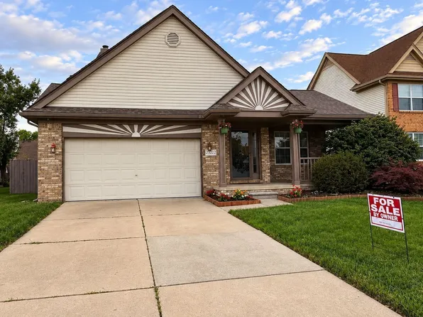 23222 Westwood Dr, Trenton, MI 48183