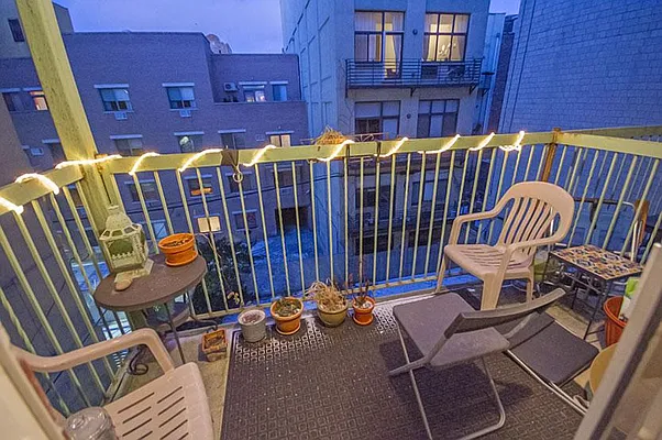 Rented by Level Group | media 10