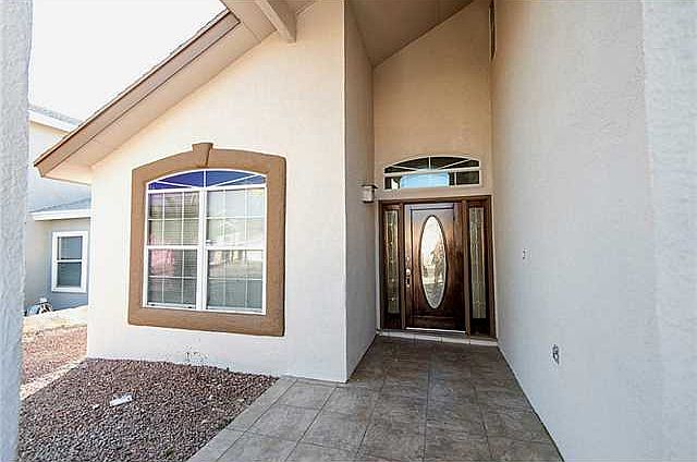 2nd image of 12513 Paseo Alegre Dr