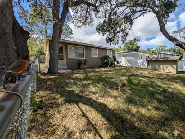 14912 Pinecrest Rd, Tampa, FL 33613