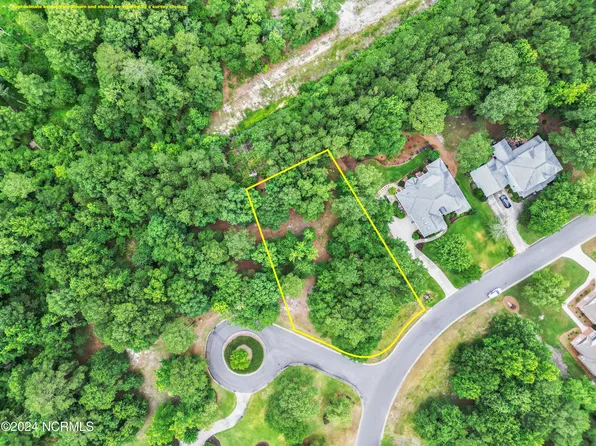 104 Red Sunset Court, Wallace, NC 28466