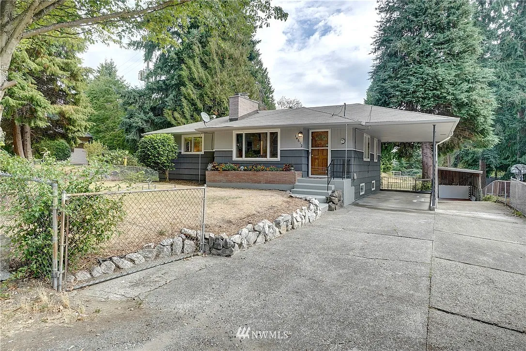 14612 8th Ave S photo 1